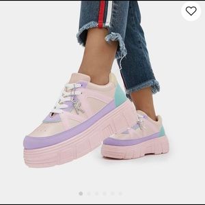 Aiya Kawaii Platform Trainers